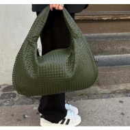 τσαντα - ember