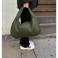 πρασινη τσαντα - ember