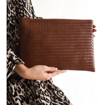 capone outfitters clutch - brown - graphic σε προσφορά