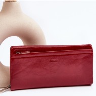 women`s red tiborlena wallet