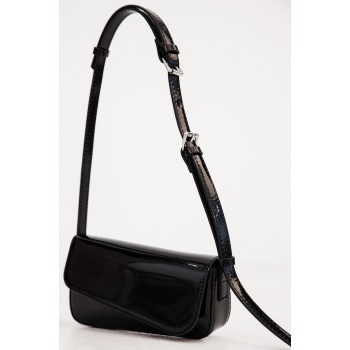 madamra black patent leather women`s asymmetric cut cuff bag σε προσφορά