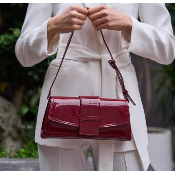 madamra women`s burgundy patent leather diana rectangle σε προσφορά
