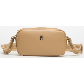 τσάντα tommy hilfiger essential camera bag ? universal σε προσφορά