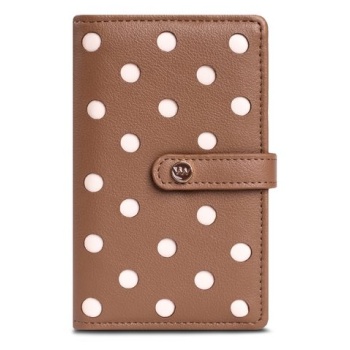 vuch linna brown