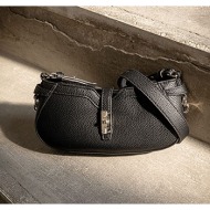 τσαντάκι δερματίνης με κούμπωμα wt1019.a828+2