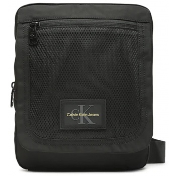 ανδρική sport essentials τσάντα χιαστί μαύρη calvin klein σε προσφορά