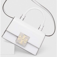 δερμάτινη τσάντα tory burch χρώμα: άσπρο λουστρίνι