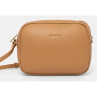 δερμάτινη τσάντα patrizia pepe χρώμα: μπεζ, 8b0192 l113 κύριο υλικό: 100% δερμάτινο κατσίκα
φόδρα: 1