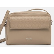 τσάντα calvin klein χρώμα: μπεζ, k60k613108 κύριο υλικό: 51% ανακυκλωμένος πολυεστέρας, 49% πολυουρε