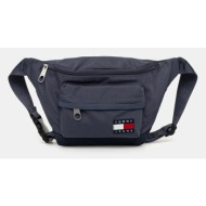 τσάντα φάκελος tommy jeans χρώμα: μπλε, am0am13390 95% ανακυκλωμένος πολυεστέρας, 5% πολυουρεθάνη