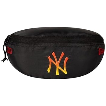 τσαντάκι μέσης new era new york yankees logo 60356997-001 σε προσφορά