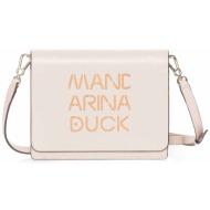 mandarina duck γυναικεία δερμάτινη τσάντα crossbody μονόχρωμη με laser-cut λογότυπο `lady duck` - p1